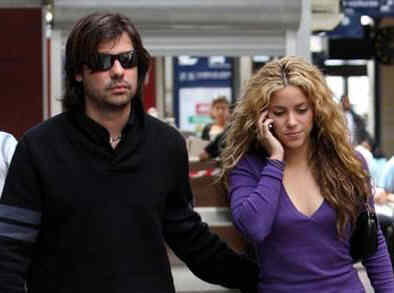 Antono De la Rua exige a Shakira 45 millones de dolares