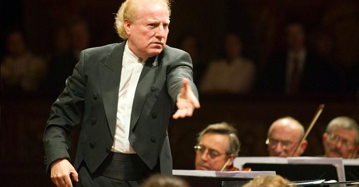 Un compositor mexicano es el nuevo director del Teatro Colon