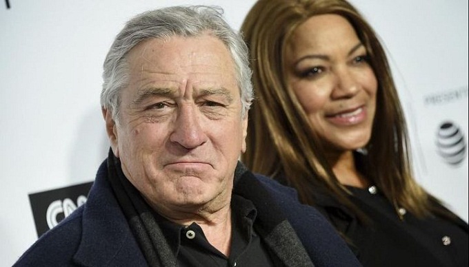 Reclaman a de Niro la mitad de su fortuna