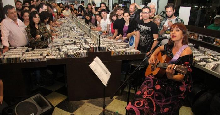 Con recitales gratuitos llega "La noche de las disqueras"