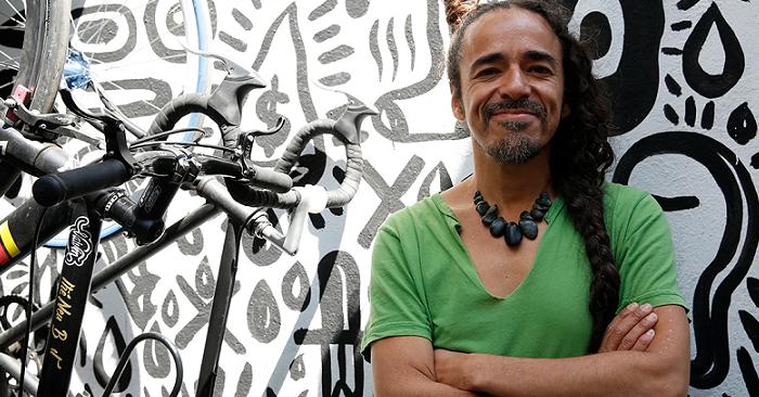 El cantante de Caf Tacvba llega a la Usina del Arte