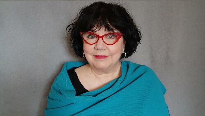 Rita Terranova llega a El Tinglado con "Regina"